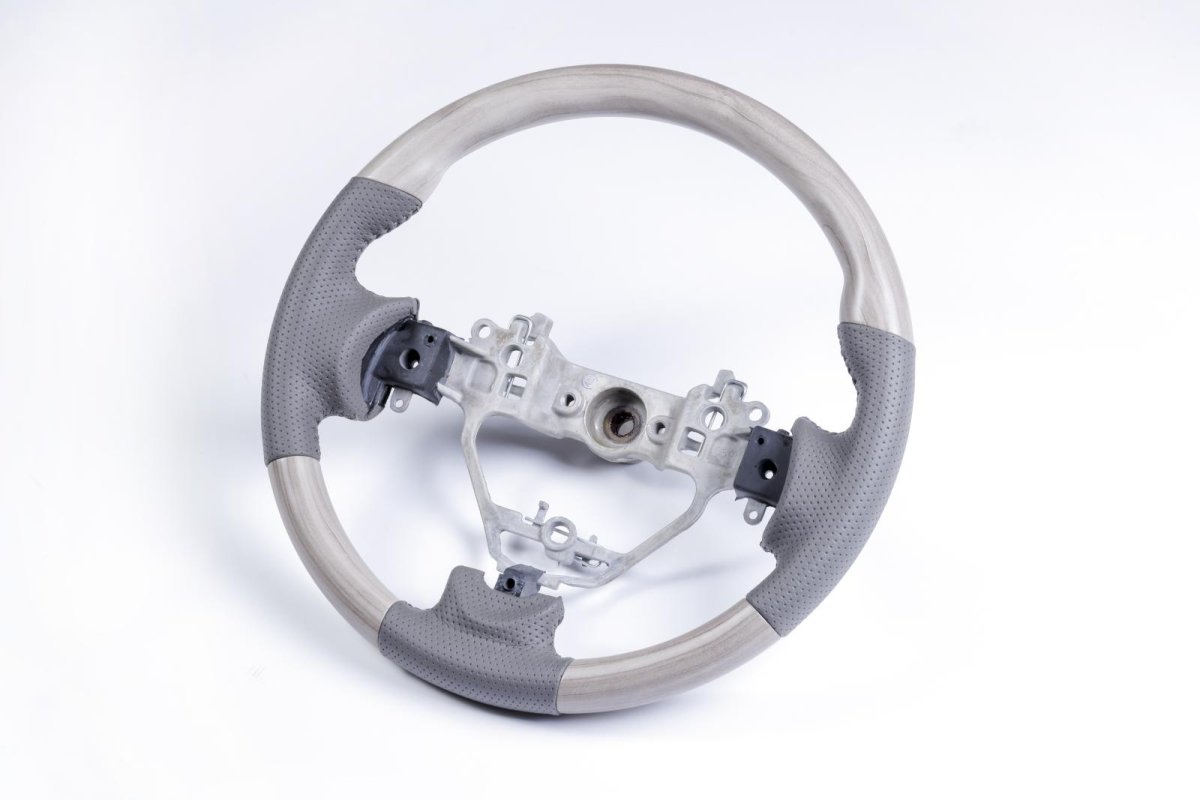 画像2: マット白木目ステアリング (2)