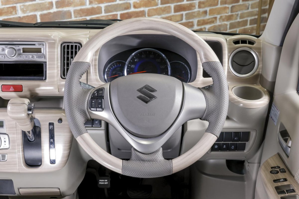 画像3: マット白木目ステアリング (3)