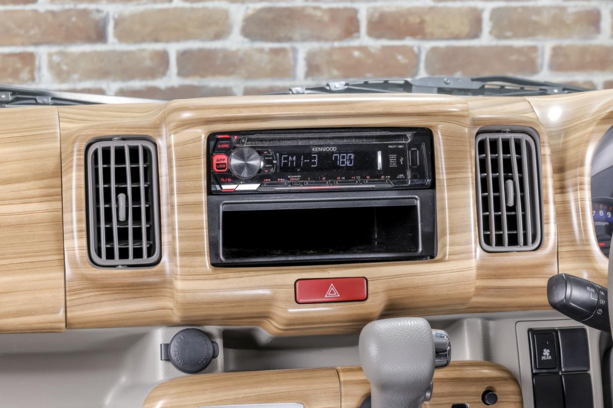 画像6: マット茶木目インテリアパネル (6)