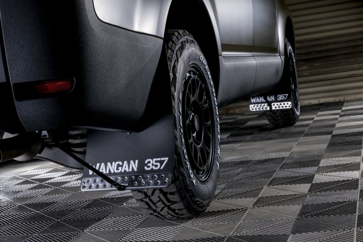 画像2: マッドガード (2)