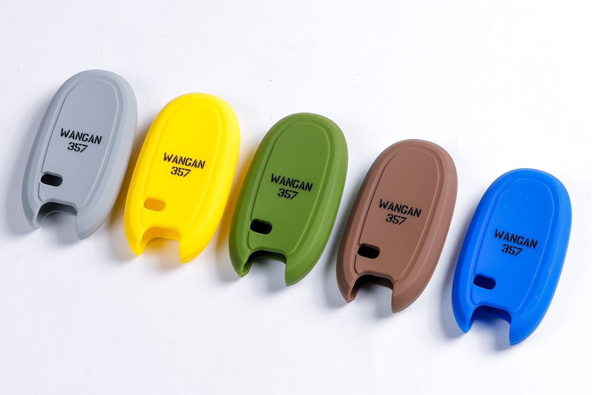 画像7: スズキ　エヴリィワゴン専用 シリコン スマートキーカバー (7)